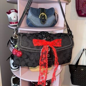 Sold on Instagram Y2k Hamilton Black Signature Braided Hobo